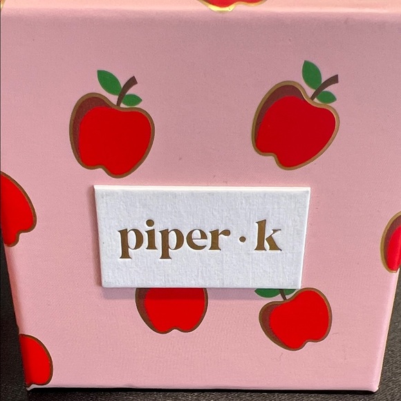 Piper K | Whimsy Calculator Earrings 🍎 - Picture 2 of 7